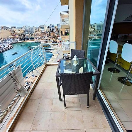 2 Bedroom Seafront Duplex Penthouse In The Heart Of Spinola Bay San Ġiljan Exterior foto